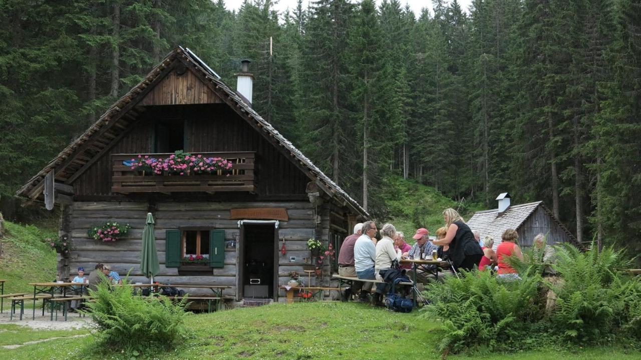 Ferienwohnung Kunterbunt Gosau Zewnętrze zdjęcie